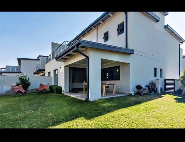 3 BEDROOM PROPERTY TO RENT IN LONEHILL